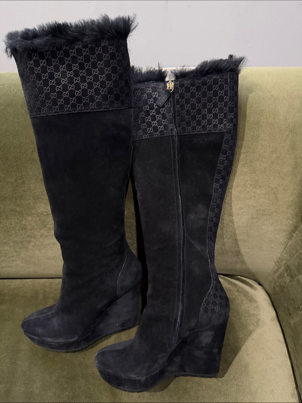 Gucci Black Knee high Suede Boots with Fur Trim